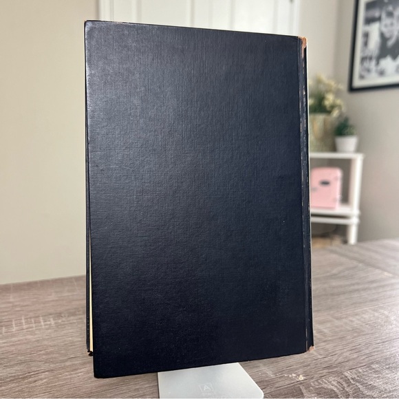 1951 Fire on the Wind by David Garth Vintage Novel - Picture 6 of 13